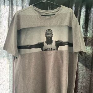 JORDAN FACE TEE